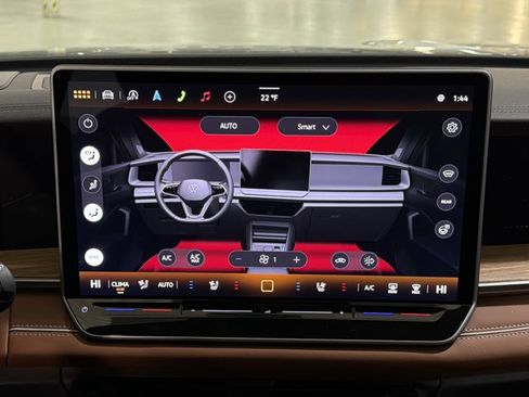 New 2026 Volkswagen Tiguan SEL R-Line image 33