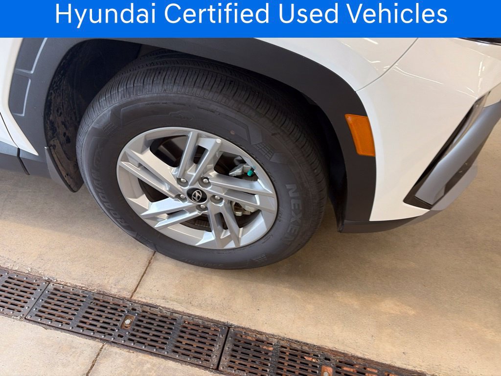 Certified 2026 Hyundai Tucson SE FWD image 16