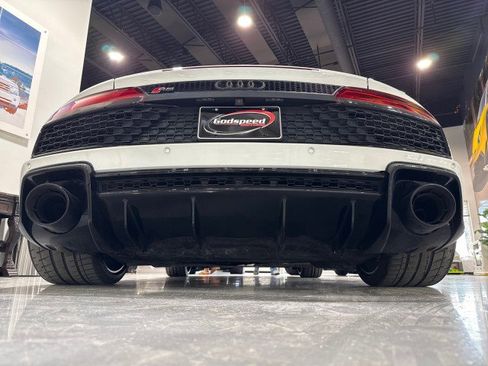 Used 2020 Audi R8 V10 w/ 20" Wheel Package image 37