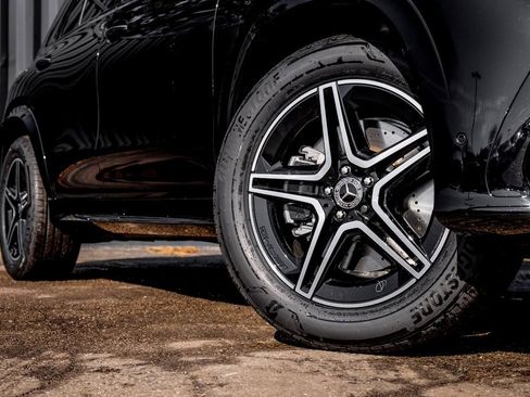 New 2026 Mercedes-Benz GLE 450e 4MATIC image 7