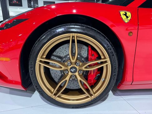 Used 2015 Ferrari 458 Speciale A image 53