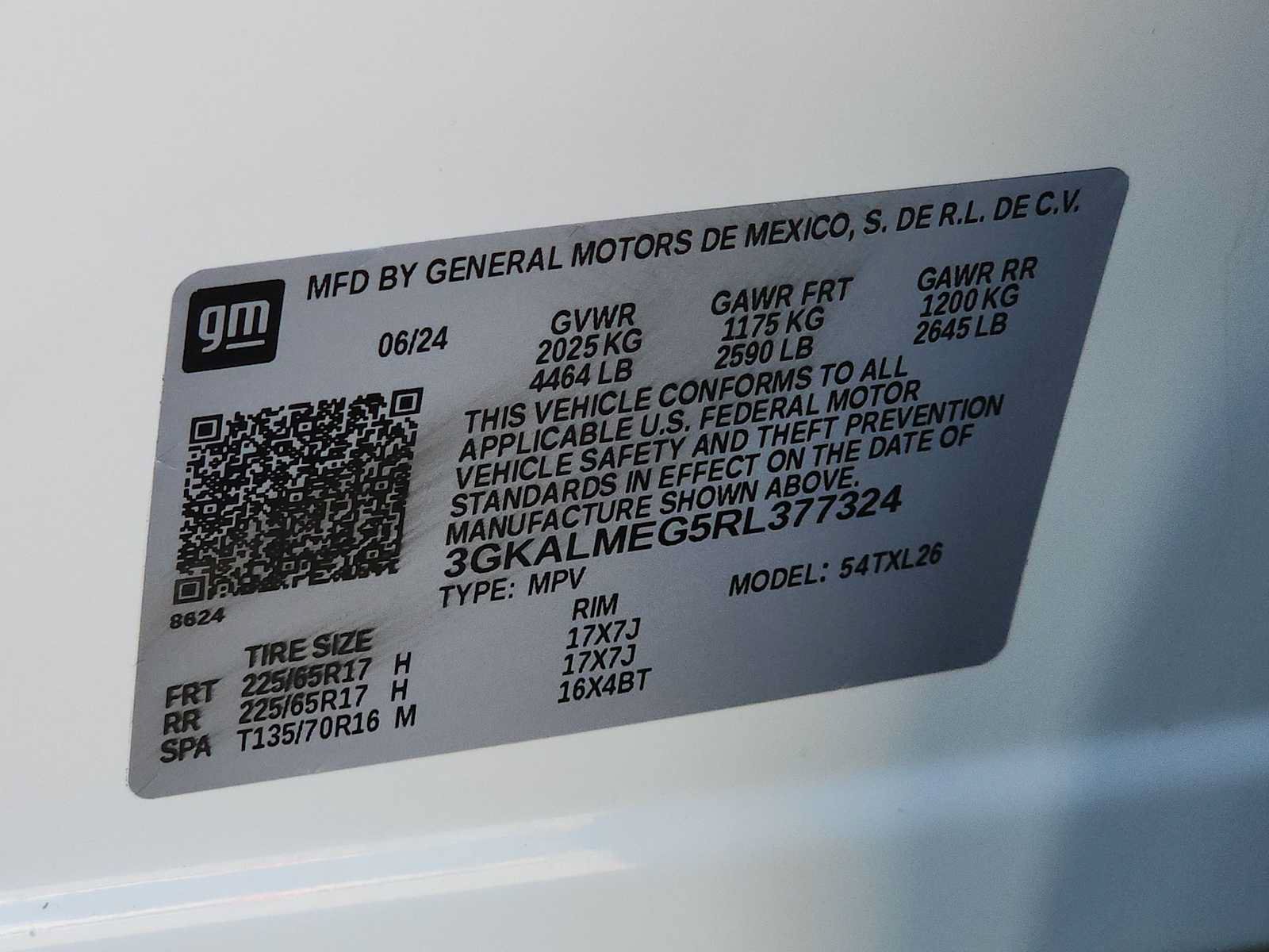 Used 2024 GMC Terrain SLE FWD image 19