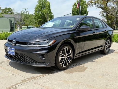 New 2026 Volkswagen Jetta Sport FWD image 2