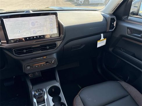 New 2025 Ford Bronco Sport Outer Banks w/ Outer Banks Tech Package+ image 15