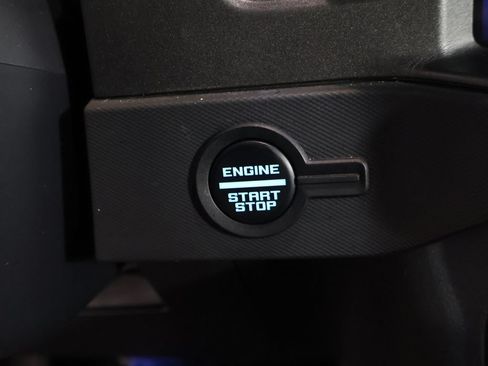 Used 2024 Ford Bronco Badlands AWD/4WD image 38