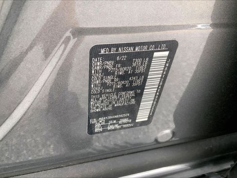 Used 2022 Nissan Armada SL w/ Midnight Edition Package RWD image 30