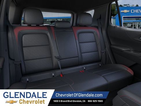 New 2026 Chevrolet Equinox RS w/ LPO, Floor Liner Package FWD image 17
