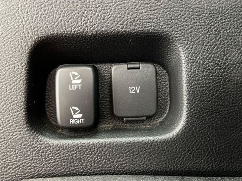 Used 2016 Ford Edge SEL w/ Equipment Group 201A AWD/4WD image 30