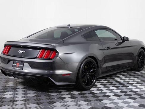 Used 2016 Ford Mustang Premium RWD image 7