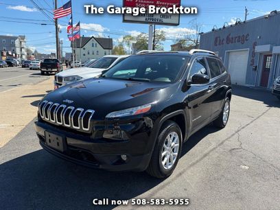 Used 2017 Jeep Cherokee Latitude w/ Comfort/Convenience Group