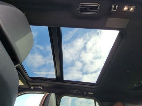 New 2025 Lincoln Navigator Reserve image 10