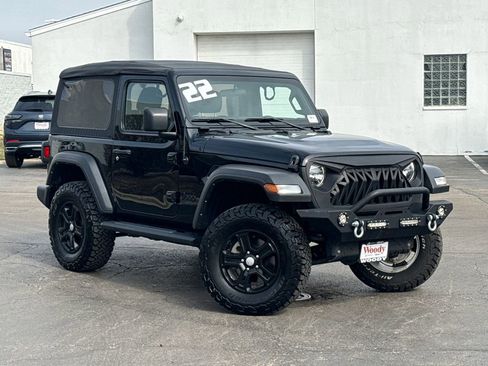 Used 2022 Jeep Wrangler Sport S image 2