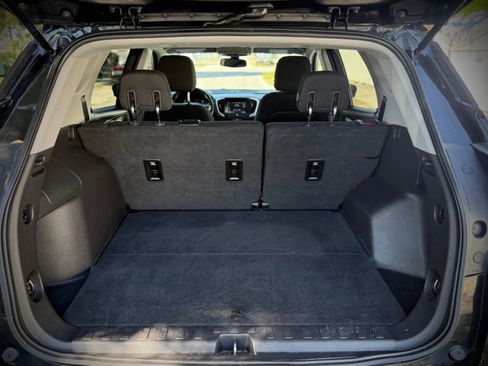 Used 2019 GMC Terrain SLE w/ Driver Convenience Package image 9