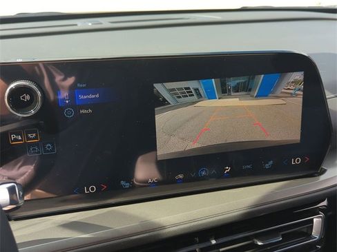 New 2026 Chevrolet Traverse LT w/ LPO, Floor Liner Package image 15