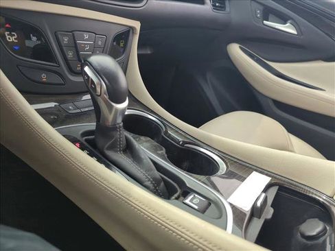 Used 2020 Buick Envision Preferred image 10