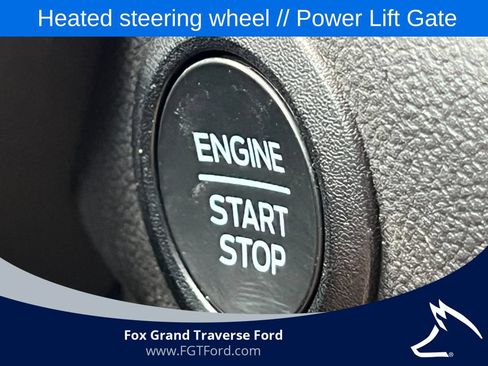 Certified 2025 Ford Escape ST-Line Select AWD/4WD image 27
