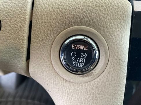 Used 2018 Ford Taurus Limited w/ Driver Assist Package FWD image 27