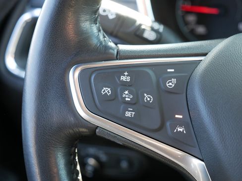 Used 2020 Chevrolet Equinox Premier image 28