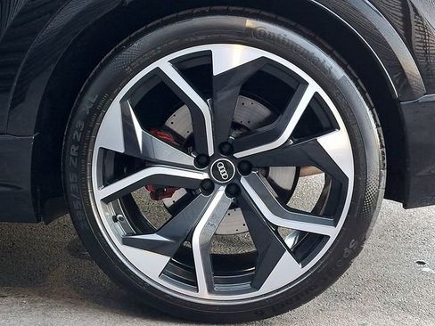 Used 2022 Audi RS Q8 w/ Carbon Optic Package image 14