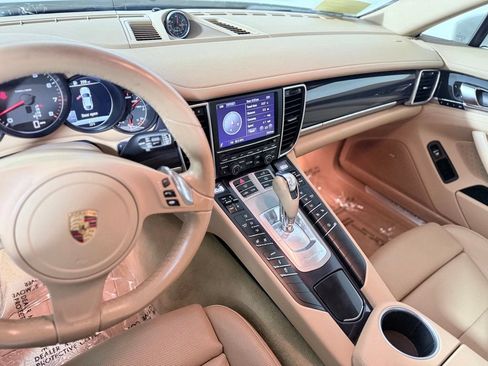 Used 2016 Porsche Panamera 4 Edition AWD/4WD image 18