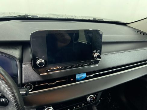Used 2024 Mitsubishi Outlander SE FWD image 20
