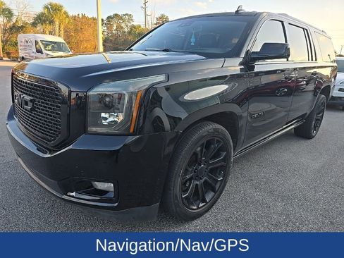 Used 2017 GMC Yukon XL Denali w/ Open Road Package image 4