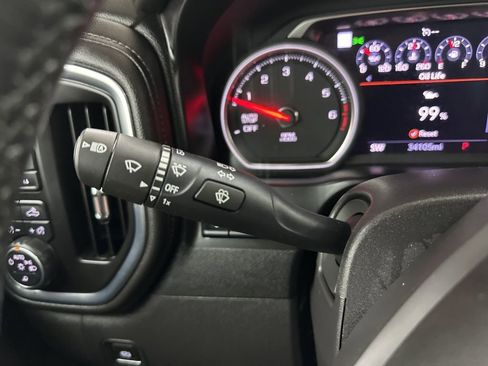 Used 2020 Chevrolet Silverado 1500 High Country w/ Technology Package image 36