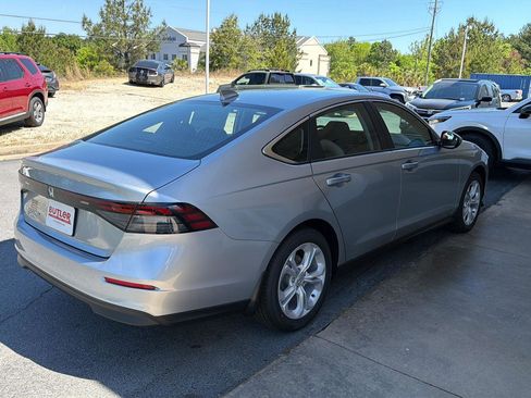 New 2026 Honda Accord LX image 6