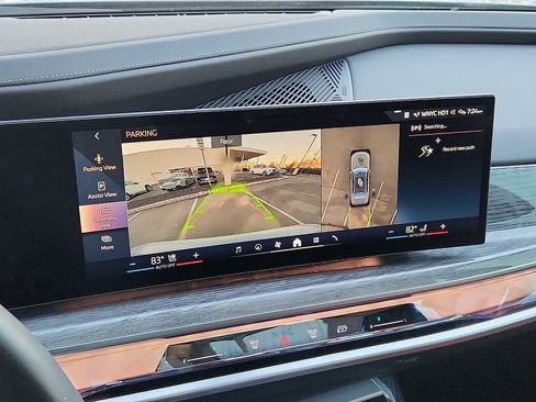 Certified 2024 BMW 760i xDrive 760i xDrive image 16