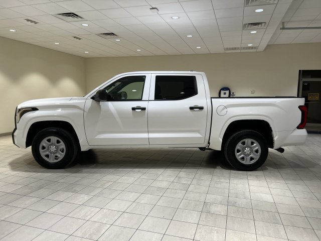 Used 2025 Toyota Tundra SR AWD/4WD image 2