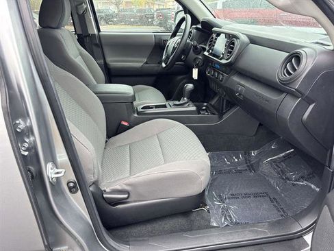 Used 2023 Toyota Tacoma SR AWD/4WD image 15