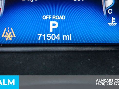 Used 2018 Maserati Levante GranLusso image 61