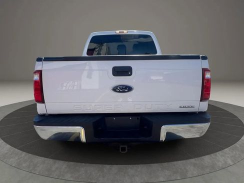 Used 2015 Ford F250 XLT AWD/4WD image 5