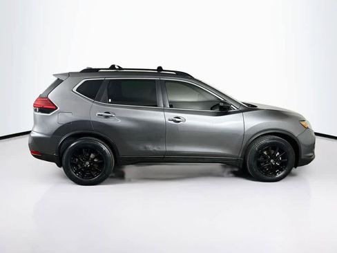 Used 2017 Nissan Rogue SV w/ Midnight Edition FWD image 26