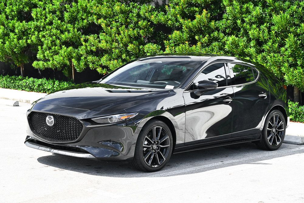 Used 2024 MAZDA MAZDA3 s FWD image 1
