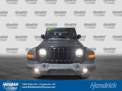 Used 2020 Jeep Wrangler Sport AWD/4WD image 1