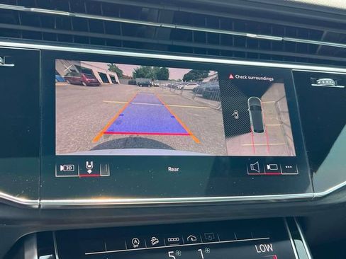 Used 2021 Audi Q8 Premium Plus w/ Premium Plus Package AWD/4WD image 35