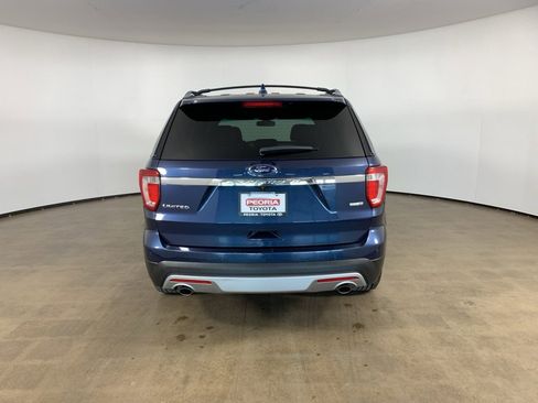 Used 2016 Ford Explorer Limited w/ Equipment Group 301A image 10