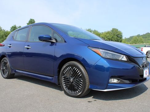 Used 2024 Nissan Leaf SV Plus FWD image 5