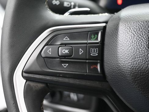 Used 2024 Jeep Grand Cherokee Altitude AWD/4WD image 18