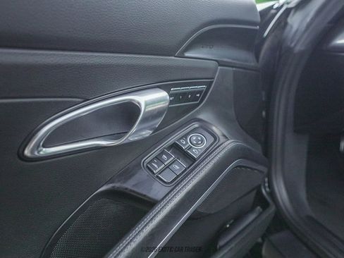 Used 2017 Porsche 911 Carrera S image 33