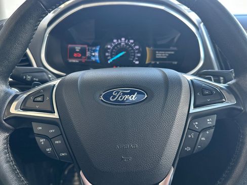 Used 2017 Ford Edge Titanium w/ Equipment Group 302A AWD/4WD image 24