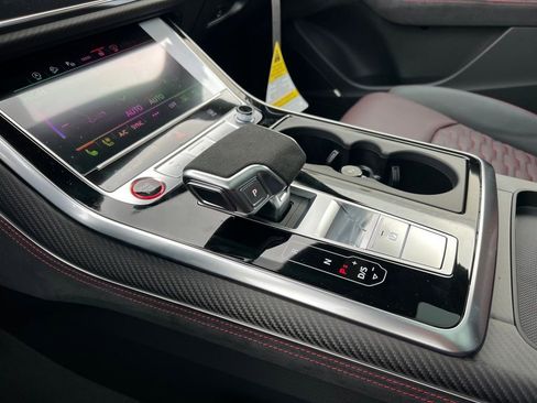 New 2026 Audi RS Q8 performance image 33