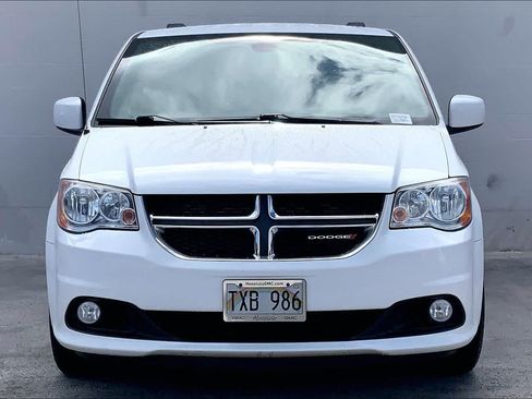 Used 2019 Dodge Grand Caravan SXT FWD image 6