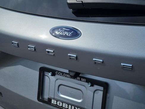 Used 2024 Ford Escape SE image 37