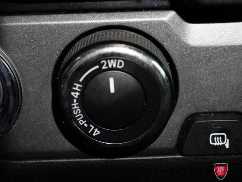 Used 2022 Toyota Tacoma TRD Sport w/ TRD Premium Sport Package AWD/4WD image 43