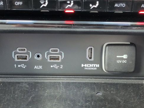 Used 2025 Jeep Grand Cherokee Summit AWD/4WD image 24