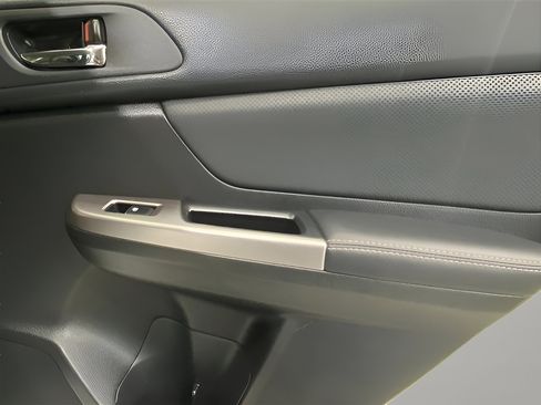 Used 2015 Subaru Impreza 2.0i Sport Limited image 13