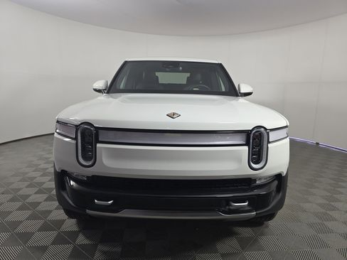 Used 2024 Rivian R1T Adventure AWD/4WD image 8