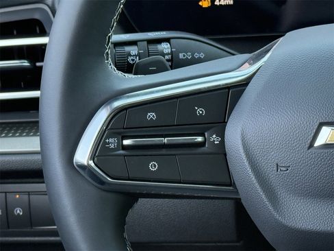 New 2026 Chevrolet Traverse LT image 13